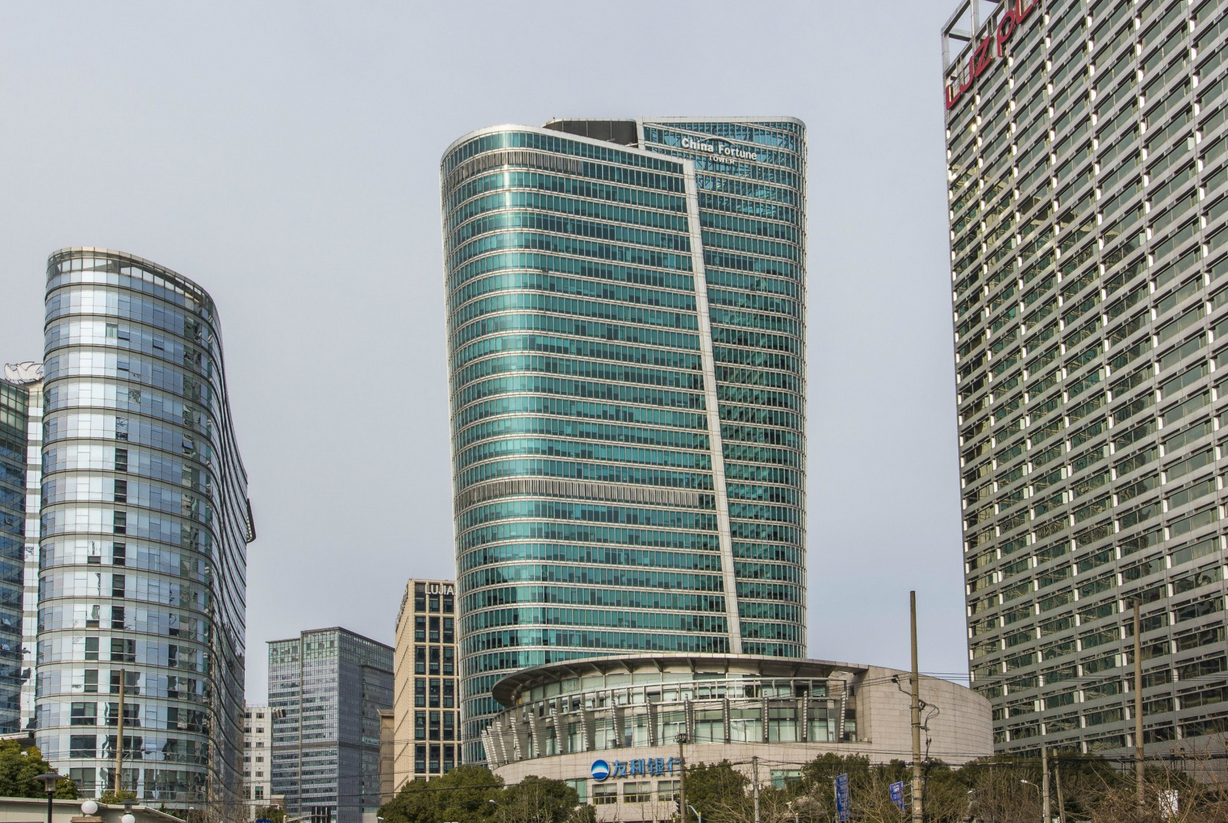 中建大廈