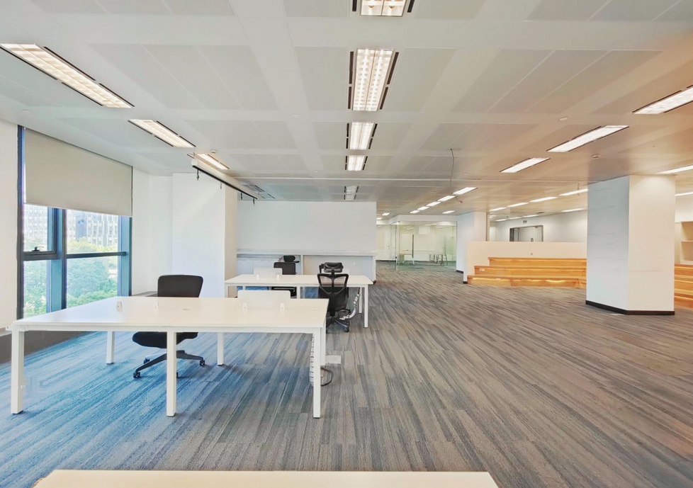 東方萬國企業(yè)中心
