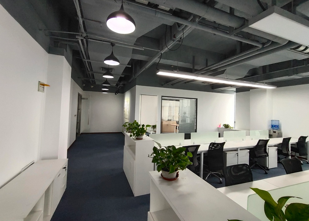 東方萬國企業(yè)中心