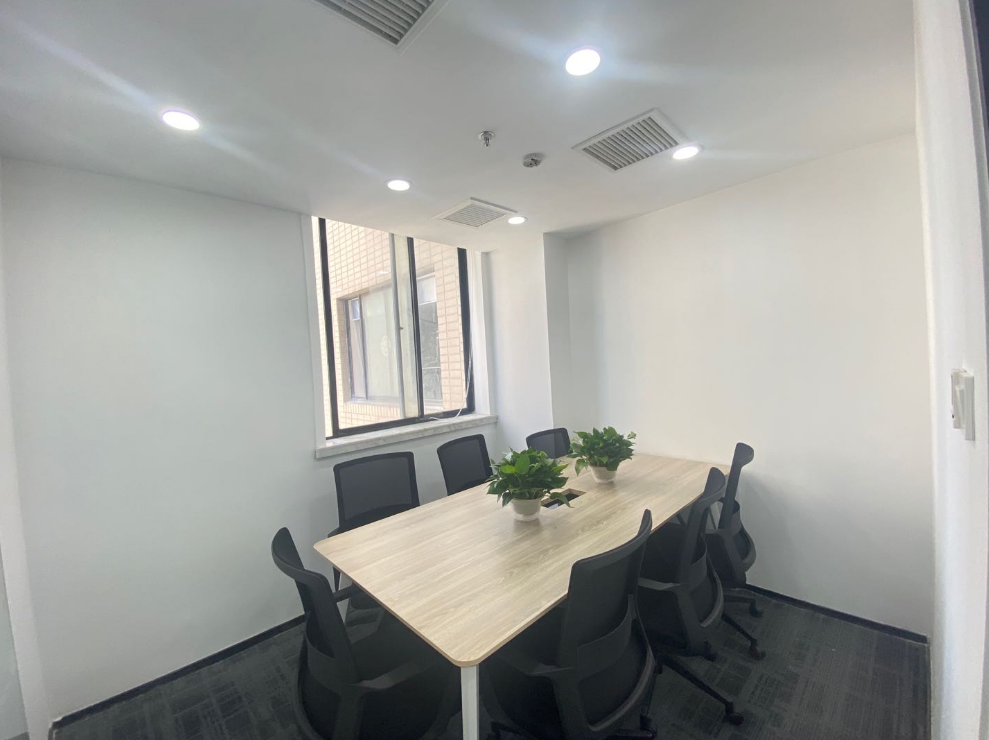 長(zhǎng)安大廈寫字樓出租，面積75平米，租金報(bào)價(jià)1.9元/平/天