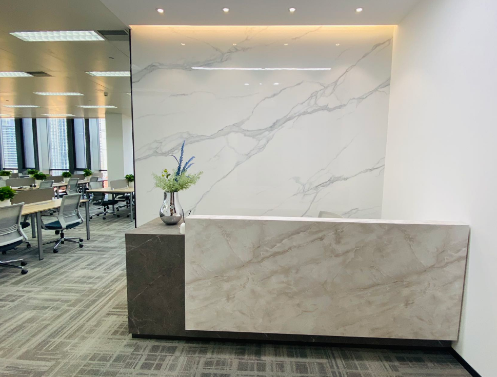 陸家嘴濱江中心寫字樓出租，面積395平米，租金報(bào)價(jià)4.5元/平/天