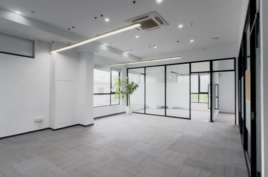 芳華德必運(yùn)動(dòng)LOFT辦公室出租，面積193平米，月租金31227元/月