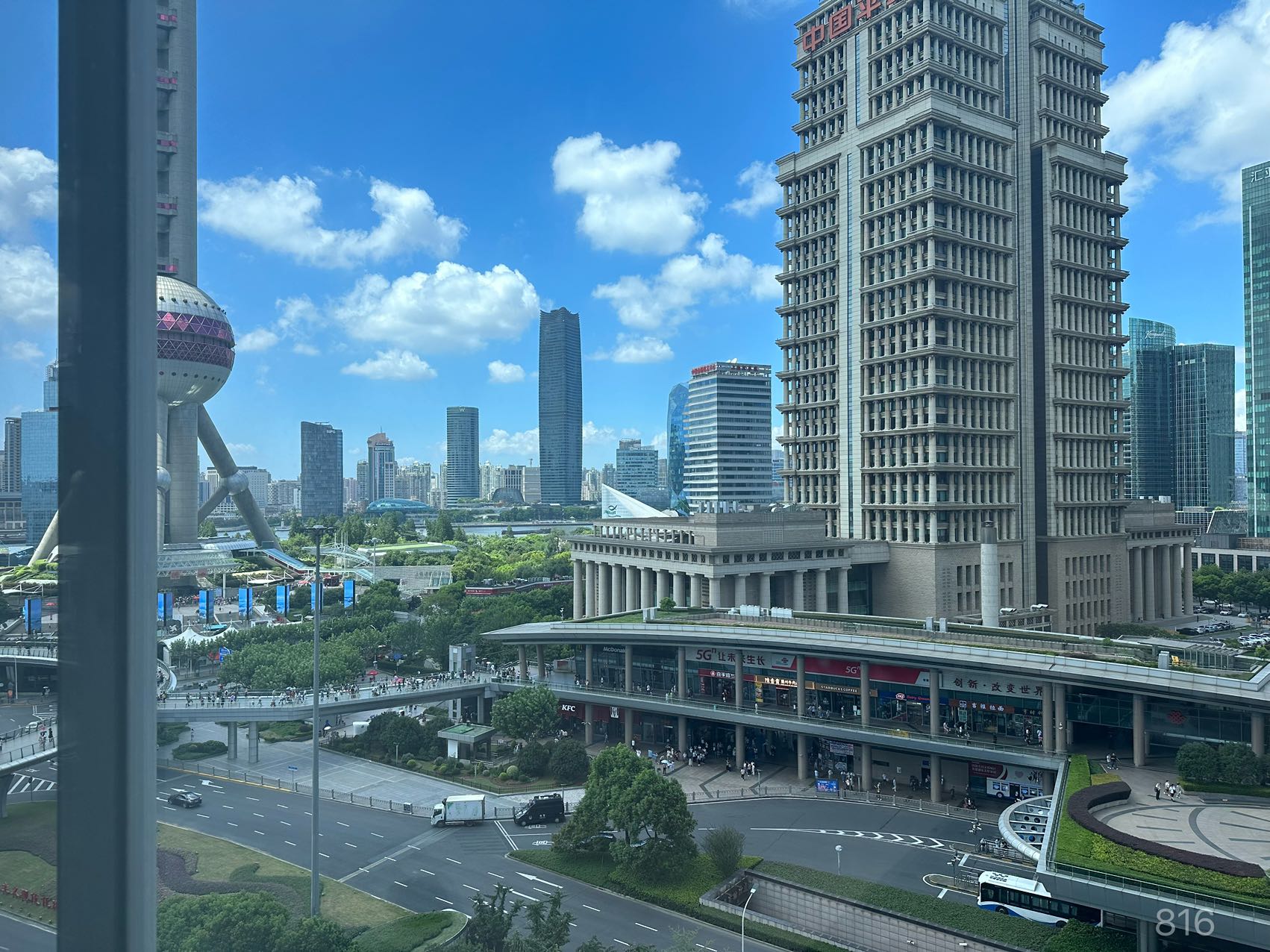 德事商務(wù)中心（上海國金中心）